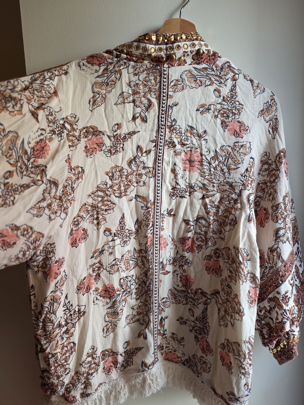 Tribal JEANS S/M-Tribal Women's Embellished Kimono in a botanical coral cashew